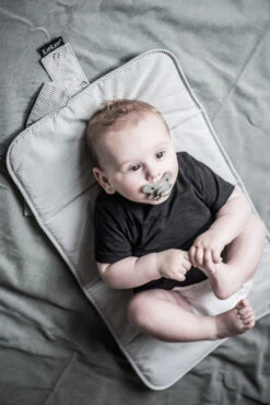 Set à Langer Nomade Calming Green KIPKEP -Bébés Produits Magasin 3010 Napper ChangingMat Cal