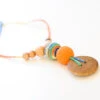 Collier D'allaitement Et De Portage Orange & Green Mix Chêne - BN011 KANGAROO CARE -Bébés Produits Magasin BestBabywearingNecklaceinorangeandgreenmix