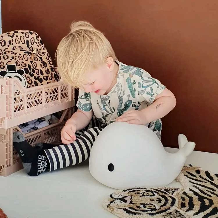 Veilleuse Baleine Taille M FILIBABBA 4 Veilleuse Baleine Taille M FILIBABBA – Image 2