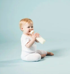 Lot De 2 Biberons En Verre 240ml HEVEA 15 Lot De 2 Biberons En Verre 240ml HEVEA -Bébés Produits Magasin HEVEA 5710087408730 V3