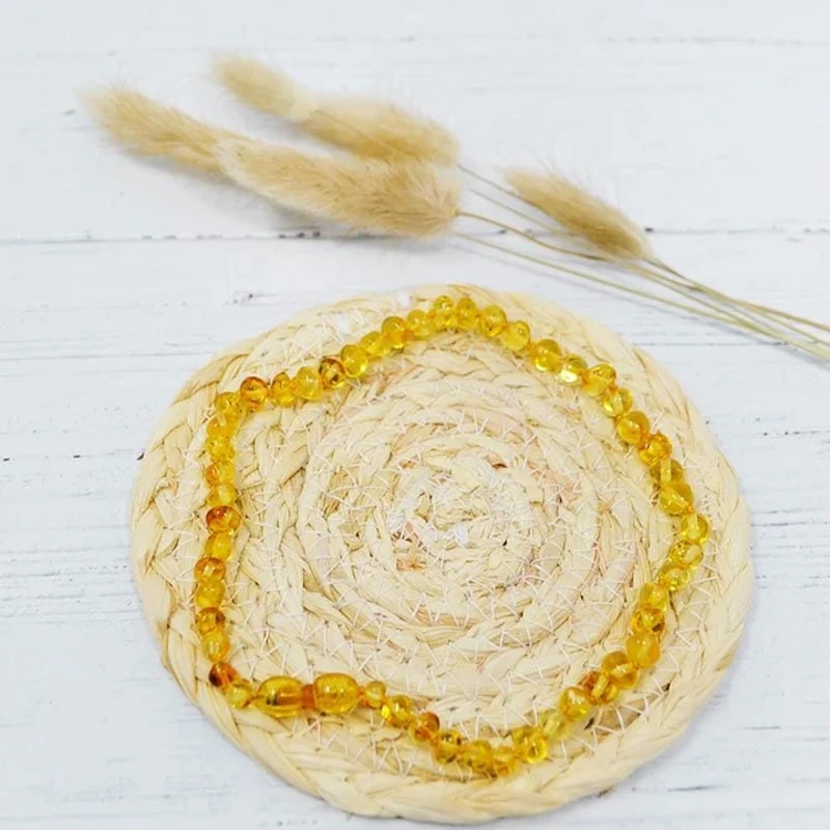 Collier D'Ambre Bébé Honey IRREVERSIBLE BIJOUX 3 Collier D'Ambre Bébé Honey IRREVERSIBLE BIJOUX