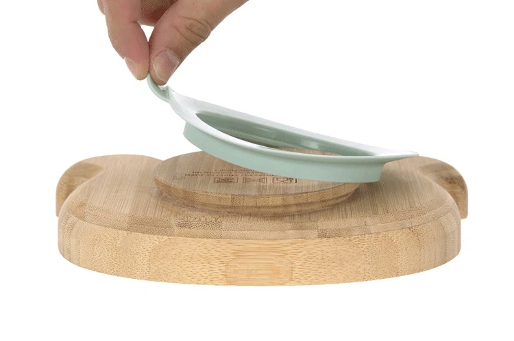 Assiette Ventousée En Bambou Chien LASSIG 4 Assiette Ventousée En Bambou Chien LASSIG – Image 2