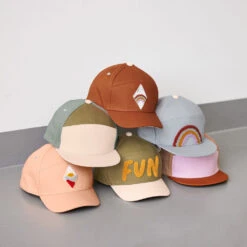 Casquette à Visière Courbée - Petit Arc-en-ciel LASSIG -Bébés Produits Magasin KID F22 1533001185 S11