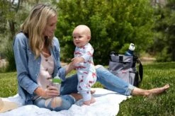 Biberon En Inox 240ml KLEAN KANTEEN -Bébés Produits Magasin KLEANKANTEEN 1000276SITE2