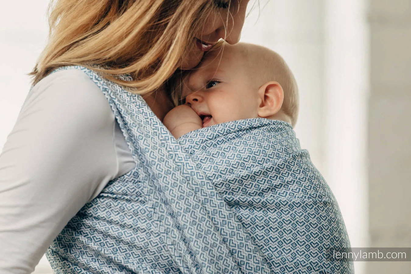 Echarpe De Portage HEART SKY 4.6m LENNYLAMB 7 Echarpe De Portage HEART SKY 4.6m LENNYLAMB – Image 5