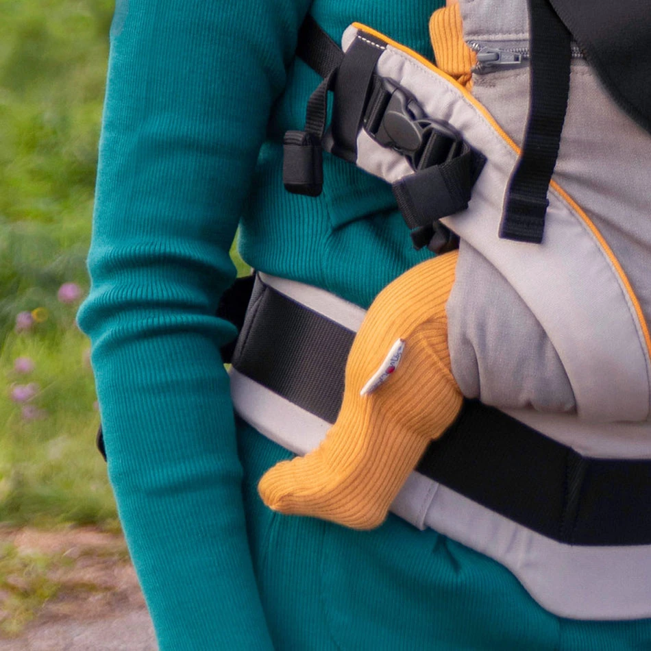 Chaussons De Portage évolutifs En Laine Mérinos Axolotl Yellow MANYMONTHS 4 Chaussons De Portage évolutifs En Laine Mérinos Axolotl Yellow MANYMONTHS – Image 2