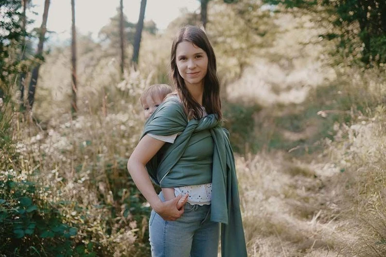 Echarpe De Portage Vert Eucalyptus 4.60 M NEOBULLE 4 Echarpe De Portage Vert Eucalyptus 4.60 M NEOBULLE – Image 2