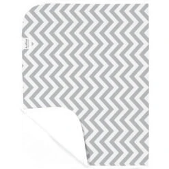 Tapis Nomade Nomade Chevron Grey KUSHIES
