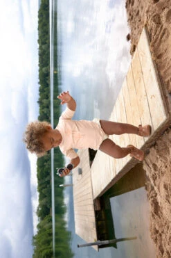 Tee-shirt Manches Courtes Anti UV Coraux LASSIG -Bébés Produits Magasin SPL F22 1431020789 1432001348 L 1