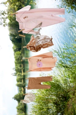 Corsaire De Bain Anti-fuites Et Anti UV Caramel LASSIG -Bébés Produits Magasin SPL F22 1431028348 1431021633 1433015346 L 1 1