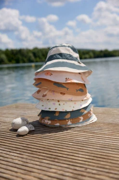 Chapeau Anti UV Réversible Poissons LASSIG -Bébés Produits Magasin SPL F22 1433005159 1433005789 1433005347 L 2