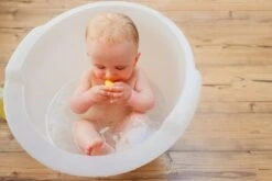 Baignoire Shantala Blanc POPOLINI 16 Baignoire Shantala Blanc POPOLINI -Bébés Produits Magasin V8 shantala 290323