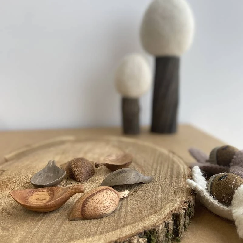 Mini Feuilles En Bois Naturel - Set De 6 PAPOOSE TOYS 3 Mini Feuilles En Bois Naturel - Set De 6 PAPOOSE TOYS