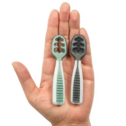 Lot De 2 Pré-cuillères Gris Et Vert NUMNUM -Bébés Produits Magasin numnum precucharas