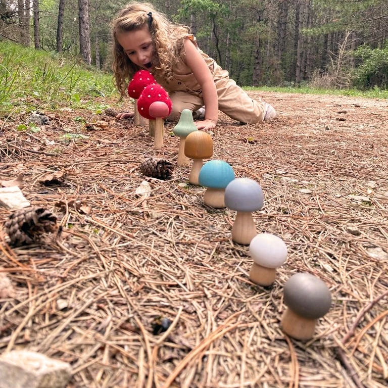 Champignons En Bois Pastel - Set De 7 PAPOOSE TOYS 5 Champignons En Bois Pastel - Set De 7 PAPOOSE TOYS – Image 3