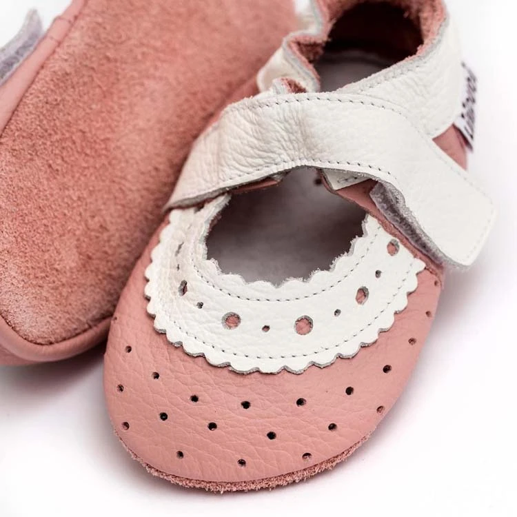 Sandales En Cuir Souple Baby Rose LILIPUTI 5 Sandales En Cuir Souple Baby Rose LILIPUTI – Image 3