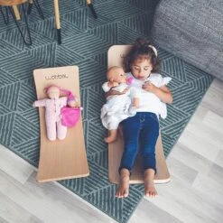 Planche D'équilibre Starter En Bois Et Feutre Gris WOBBEL -Bébés Produits Magasin v3 wobbel rust