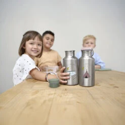 Gourde En Inox 500 Ml Van LASSIG -Bébés Produits Magasin v4 lassig gourde van